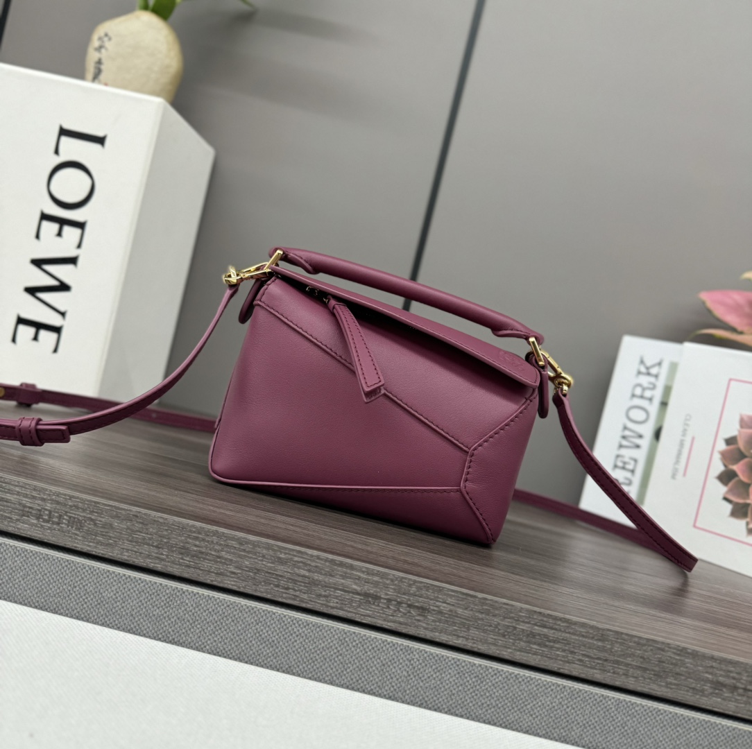 Loewe Puzzle Bags